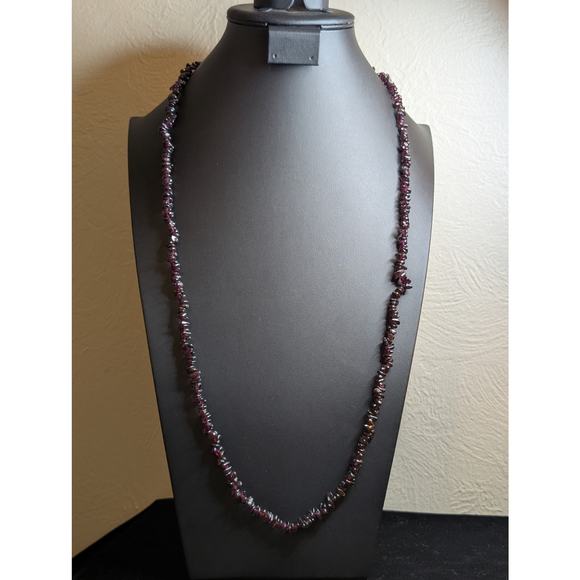 Single Strand Garnet/Amethyst Chip Bead 34" Necklace - Picture 6 of 7